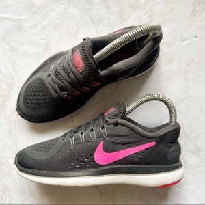 Nike Women’s Flex 17 RN Sneakers Running Training